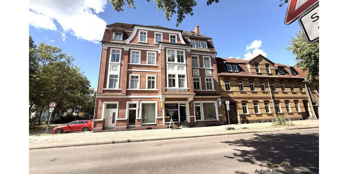 Etagenwohnung Bitterfeld-Wolfen Wolfen - 2 Zimmer, 65 m&sup2;, 455&euro; | Angebot:26805273
