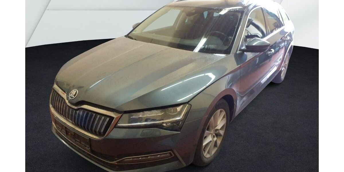 Skoda Superb 61.196 km 16.900 &euro; Halle 06108