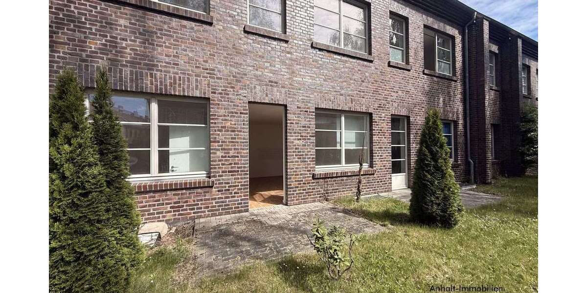 Etagenwohnung Bitterfeld Anhaltsiedlung - 2 Zimmer, 35 m&sup2;, 265&euro; | Angebot:26805279