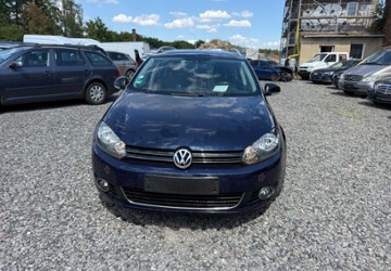 VW Golf 220.000 km 2.699 &euro; Halle 06132