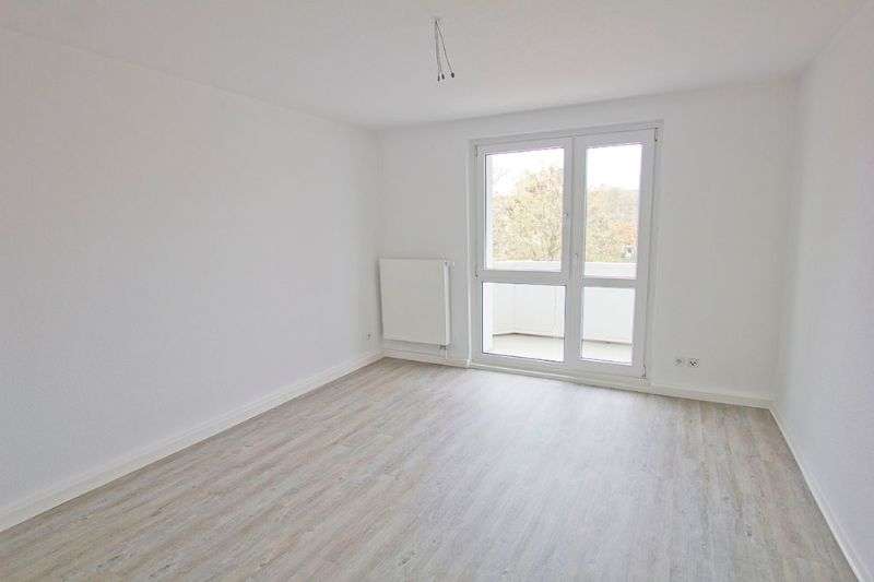 Etagenwohnung Halle (Saale) Südstadt - 3 Zimmer, 58 m&sup2;, 421&euro; | Angebot:26982454