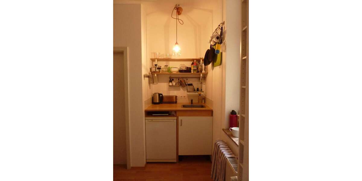 Etagenwohnung Halle Südliche Innenstadt - 2 Zimmer, 42 m&sup2;, 330&euro; | Angebot:26988092