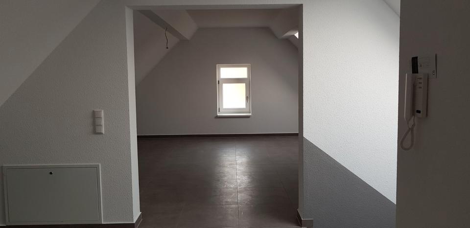 Dachgeschoßwohnung Zörbig - 2 Zimmer, 60 m&sup2;, 510&euro; | Angebot:26703979