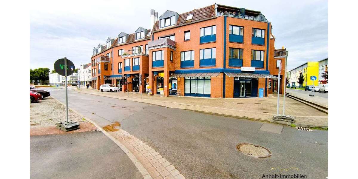 Etagenwohnung Bitterfeld Bitterfeld - 1 Zimmer, 49 m&sup2;, 330&euro; | Angebot:27344786