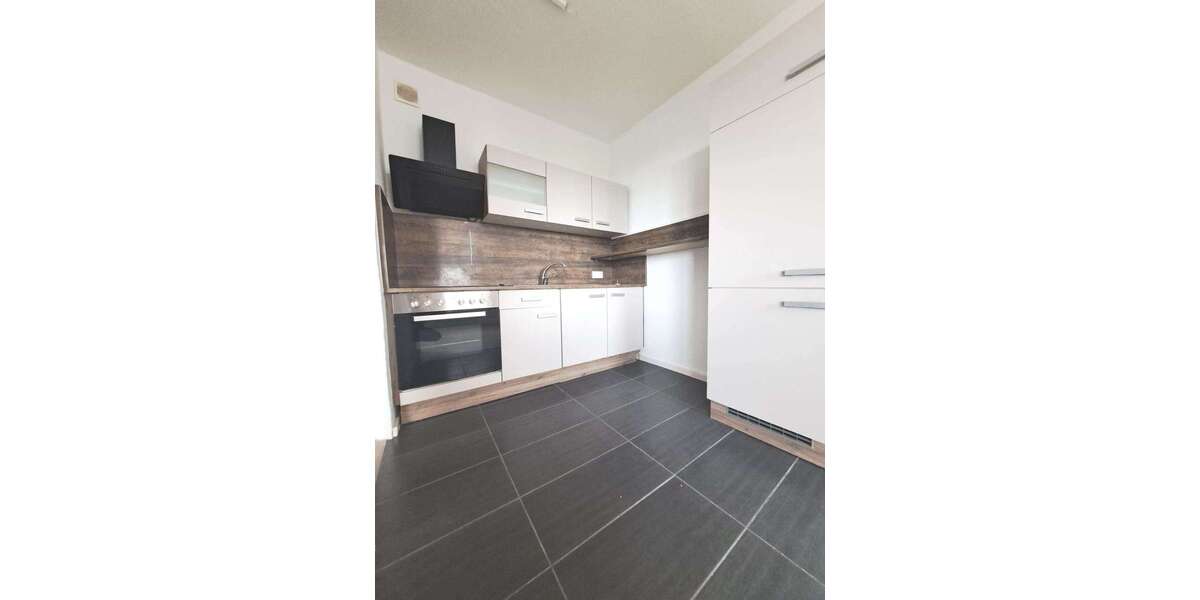 Etagenwohnung Halle Südstadt - 3 Zimmer, 55 m&sup2;, 336&euro; | Angebot:27195642