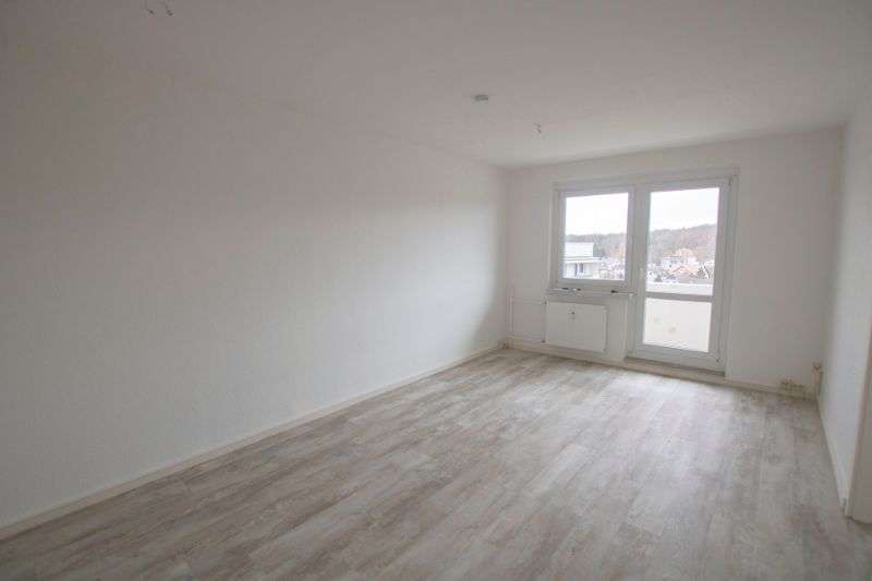 Etagenwohnung Halle (Saale) Heide-Nord/Blumenau - 3 Zimmer, 69 m&sup2;, 344&euro; | Angebot:27176319