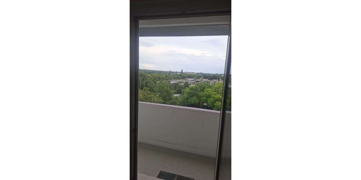 Etagenwohnung Halle (Saale) Halle-Neustadt - 4 Zimmer, 64 m&sup2;, 450&euro; | Angebot:27168384