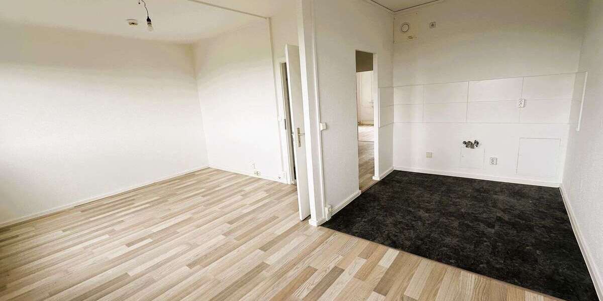 Etagenwohnung Halle (Saale) Halle-Neustadt - 3 Zimmer, 56 m&sup2;, 369&euro; | Angebot:26900590