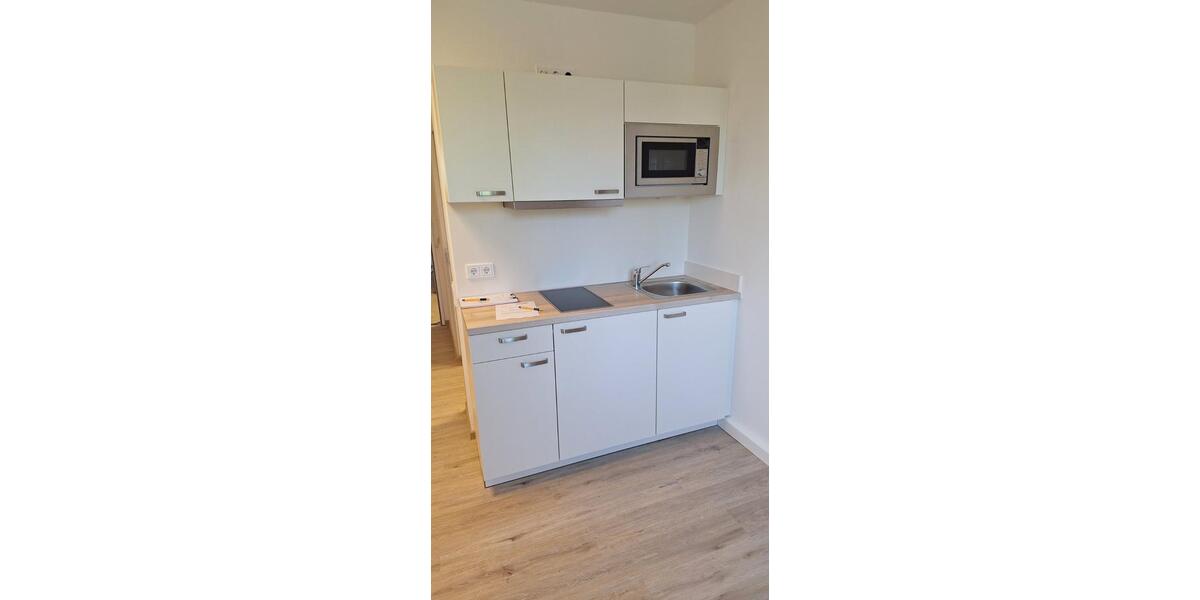 Dachgeschoßwohnung Lützen - 1 Zimmer, 28 m&sup2;, 300&euro; | Angebot:24465364