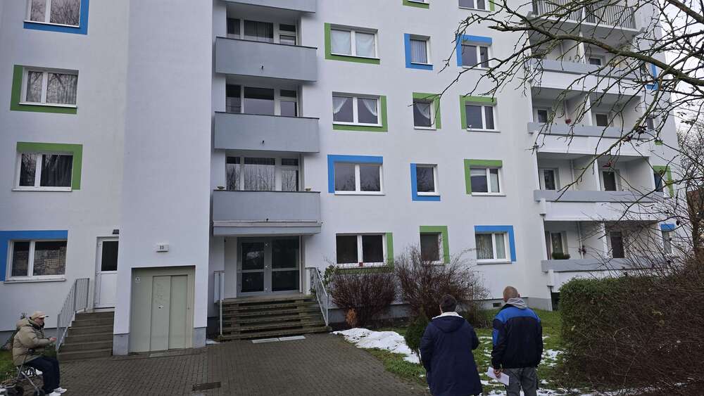 Etagenwohnung Halle Halle-Neustadt - 2 Zimmer, 46 m&sup2;, 380&euro; | Angebot:26751384
