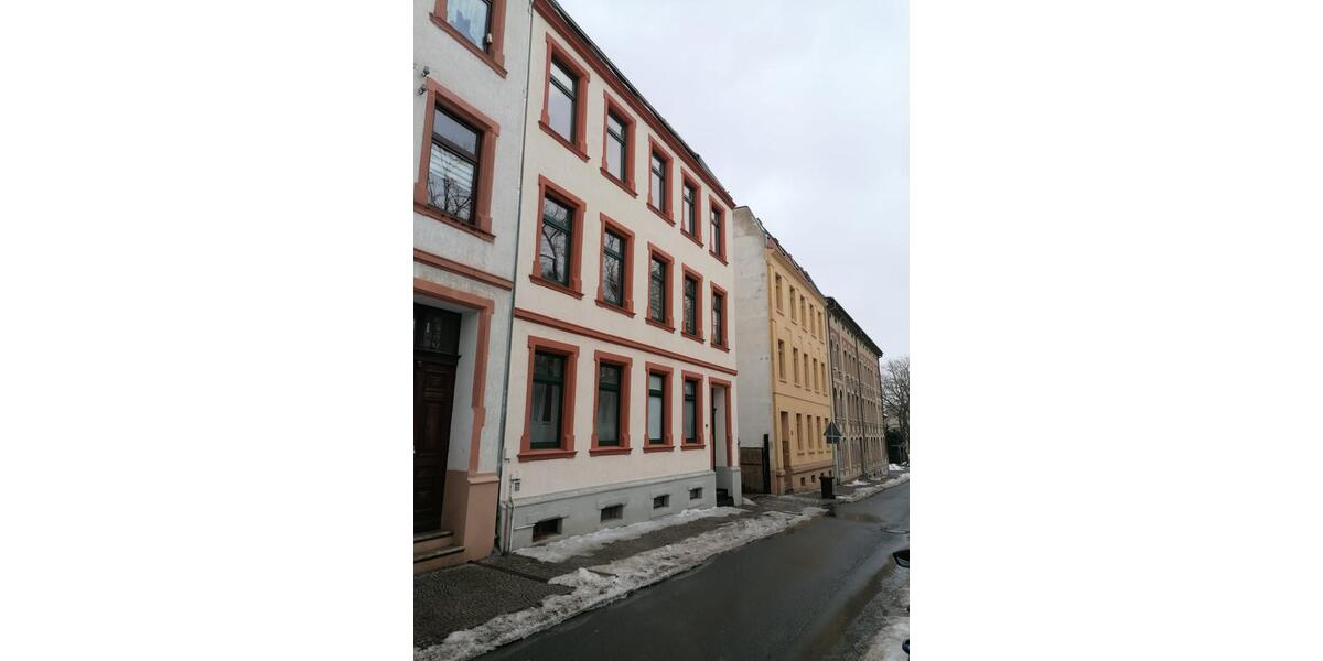 Etagenwohnung Eisleben (Lutherstadt) - 4 Zimmer, 97 m&sup2;, 580&euro; | Angebot:26251776
