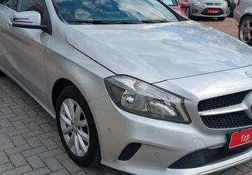 Mercedes-Benz A 180 84.000 km 13.990 &euro; Teutschenthal 06179