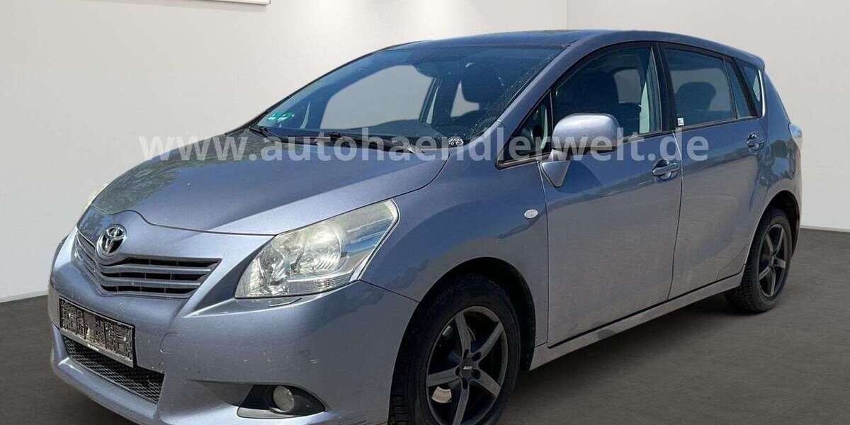 Toyota Verso 150.234 km 5.499 &euro; Sandersdorf-Brehna 06796