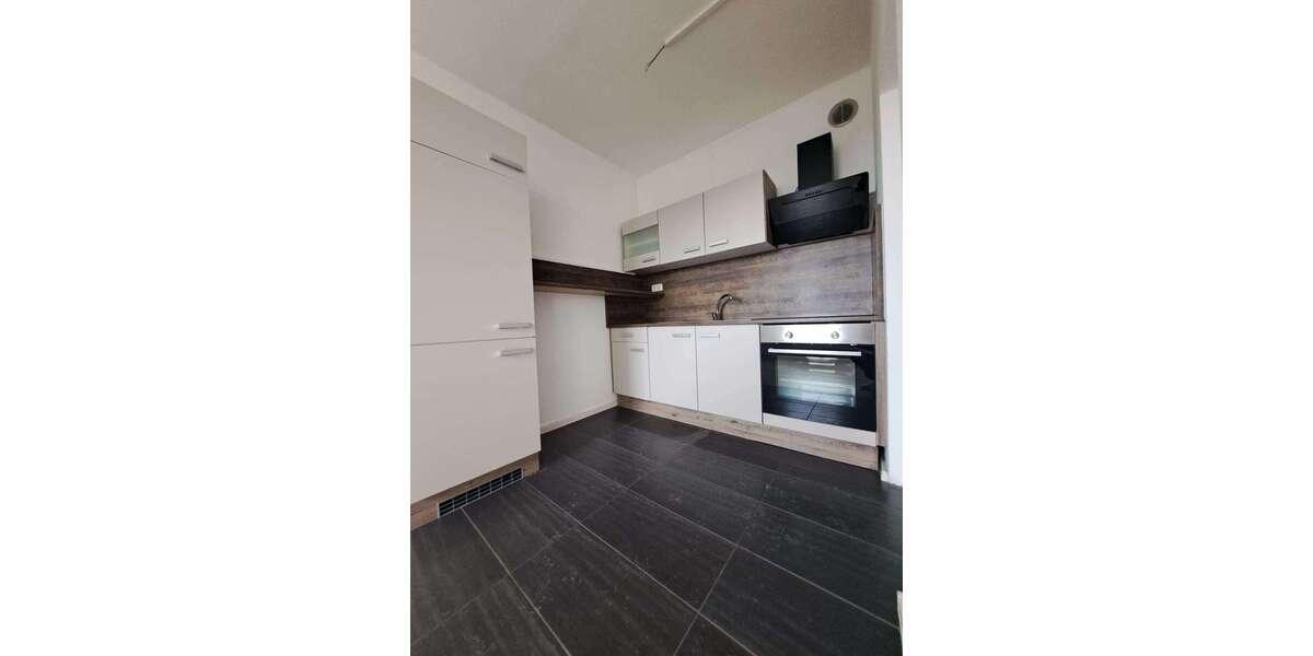 Etagenwohnung Halle Südstadt - 3 Zimmer, 55 m&sup2;, 356&euro; | Angebot:27195637
