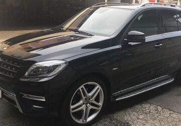 Mercedes-Benz ML 350 213.000 km 21.200 &euro; Hall in Tirol 06060