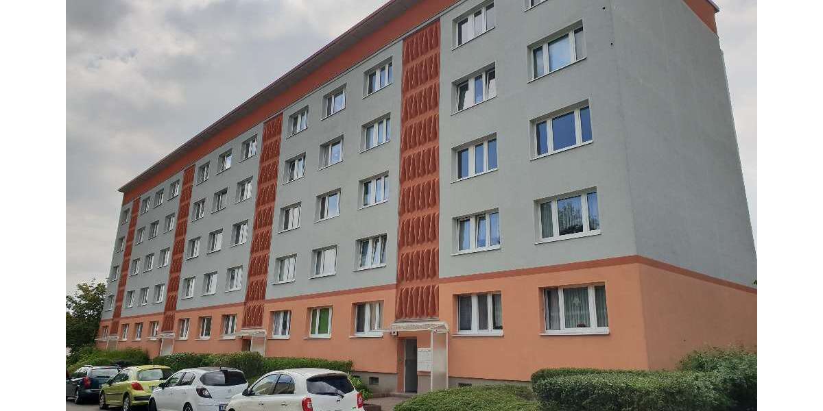Etagenwohnung Merseburg - 2 Zimmer, 49 m&sup2;, 270&euro; | Angebot:26565415