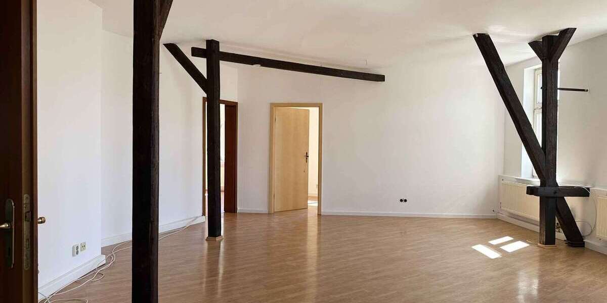 Etagenwohnung Halle Südliche Innenstadt - 2 Zimmer, 96 m&sup2;, 764&euro; | Angebot:26464492