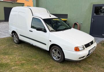 VW Caddy 143.000 km 4.700 &euro; Lützen 06686