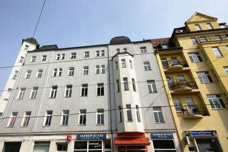 Etagenwohnung Halle Nördliche Innenstadt - 3 Zimmer, 77 m&sup2;, 570&euro; | Angebot:27347978
