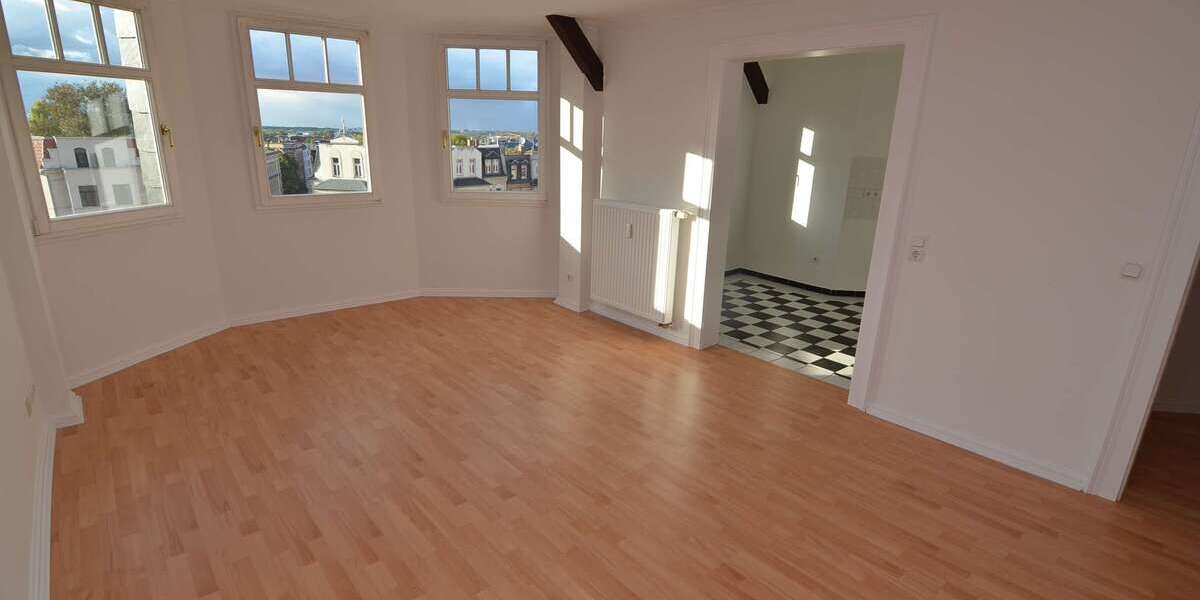 Etagenwohnung Halle Südliche Innenstadt - 2 Zimmer, 64 m&sup2;, 525&euro; | Angebot:27273414