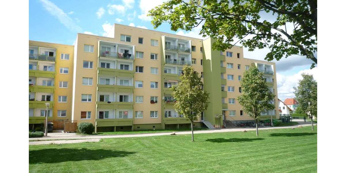 Etagenwohnung Halle Ammendorf/Beesen - 2 Zimmer, 45 m&sup2;, 355&euro; | Angebot:23165090