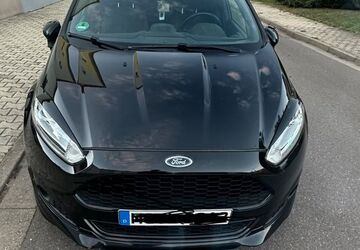 Ford Fiesta 134.236 km 8.000 &euro; Leuna 06237