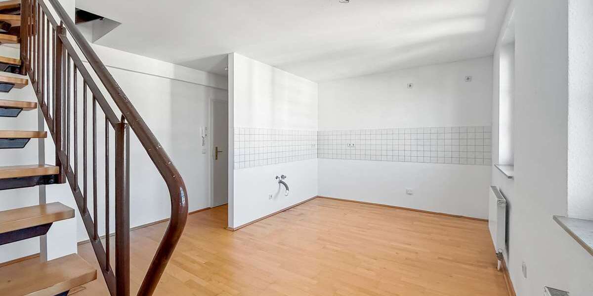 Etagenwohnung Halle Altstadt - 2 Zimmer, 55 m&sup2;, 520&euro; | Angebot:27322653