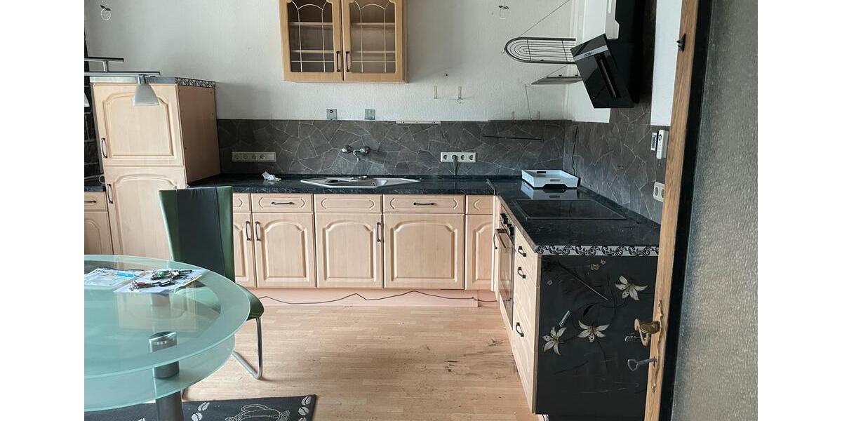 Etagenwohnung Braunsbedra Frankleben - 4 Zimmer, 93 m&sup2;, 460&euro; | Angebot:26022034