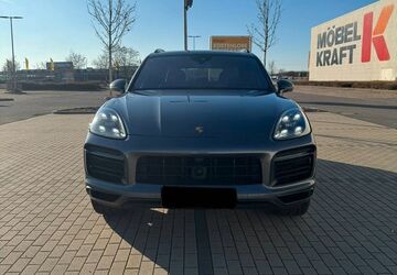 Porsche Cayenne 180.000 km 40.499 &euro; Halle 06112