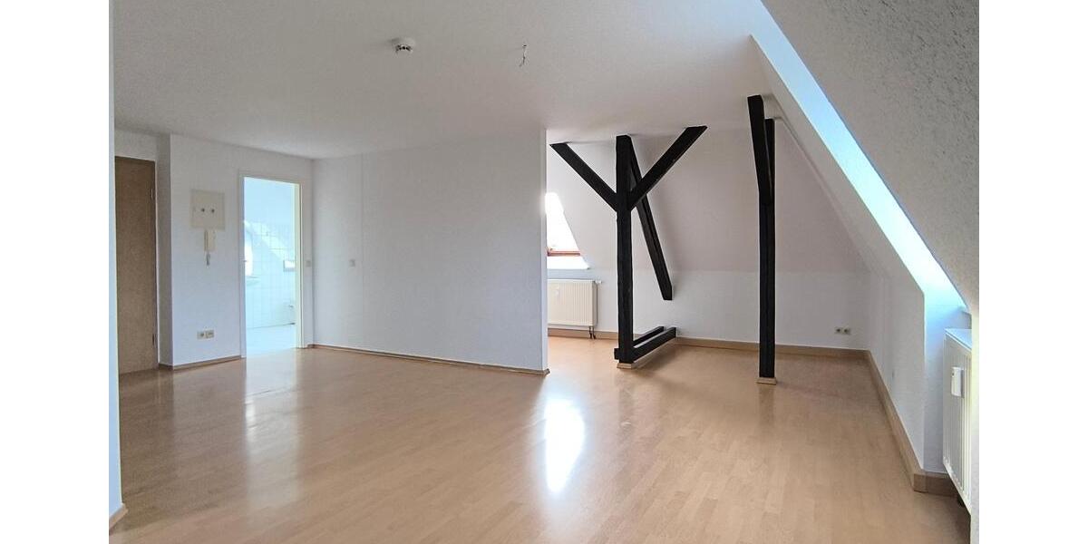 Dachgeschoßwohnung Halle (Saale) Damaschkestraße - 2 Zimmer, 48 m&sup2;, 359&euro; | Angebot:26644724