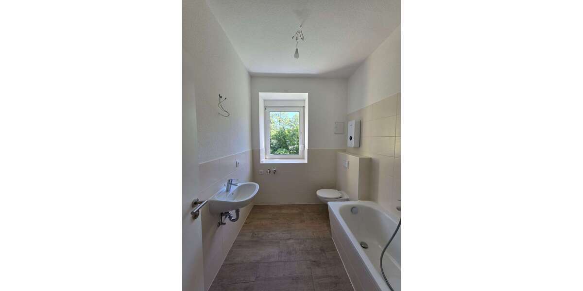 Etagenwohnung Bitterfeld Bitterfeld - 3 Zimmer, 64 m&sup2;, 515&euro; | Angebot:26886612