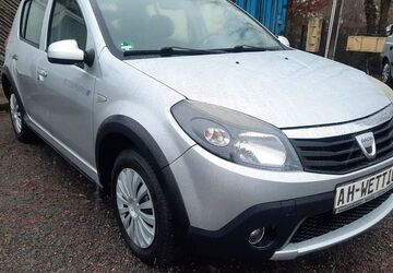 Dacia Sandero 129.700 km 4.499 &euro; Köthen 06366