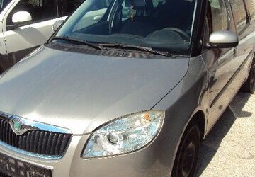 Skoda Roomster 96.800 km 1.690 &euro; Hall in Tirol 06060