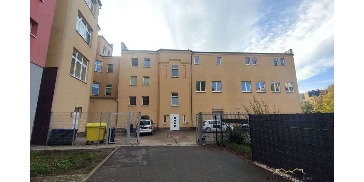 Etagenwohnung Bitterfeld Bitterfeld - 3 Zimmer, 96 m&sup2;, 575&euro; | Angebot:25895967