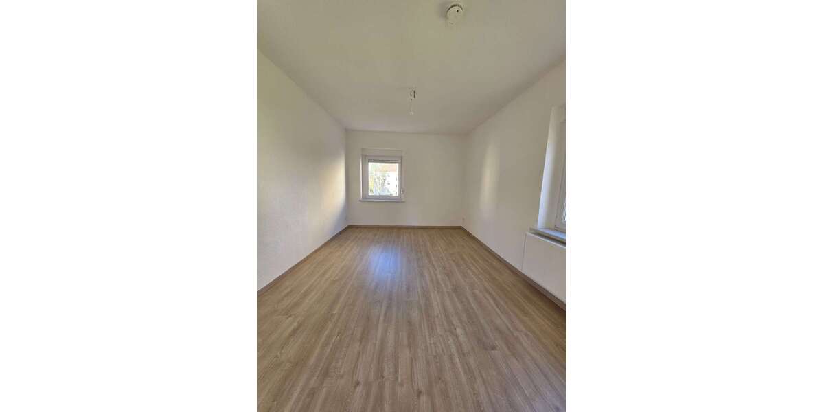 Etagenwohnung Bitterfeld Bitterfeld - 3 Zimmer, 61 m&sup2;, 444&euro; | Angebot:26351624