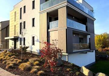 Wohnung Bitterfeld-Wolfen Wolfen - 3 Zimmer, 139 m&sup2;, 1.390&euro; | Angebot:27432834