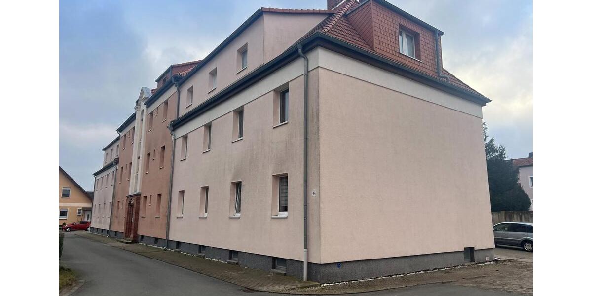 Etagenwohnung Sandersdorf-Brehna Glebitzsch - 2 Zimmer, 300&euro; | Angebot:22225710